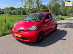 Toyota Aygo - 1.0-12V + AUTOMAAT