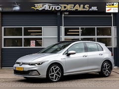 Volkswagen Golf - 1.5 eTSI Style PANO ELECTRISCHE STOELEN NL AUTO