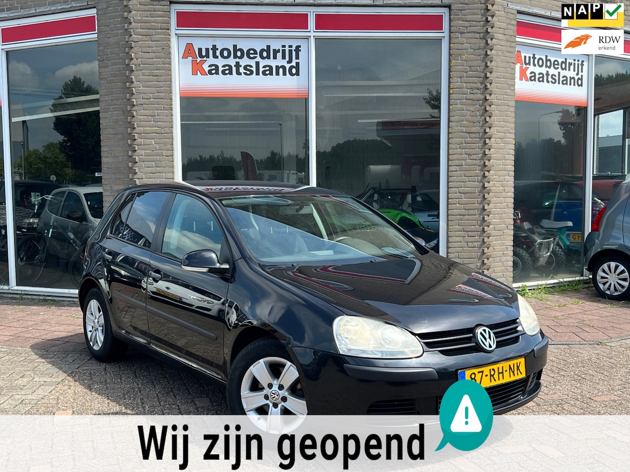 Volkswagen Golf - 1.6 FSI Comfortline - 5 Deurs - Nieuwe APK - Trekhaak - AutoWereld.nl
