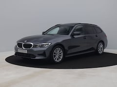 BMW 3-serie - 318i Business Edition Plus | PANO | CAMERA