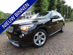 BMW X1 - sDrive18i Executive Automaat Ecc Cruisecontrol Sportinterieur Pdc LM Vegen Trekhaak