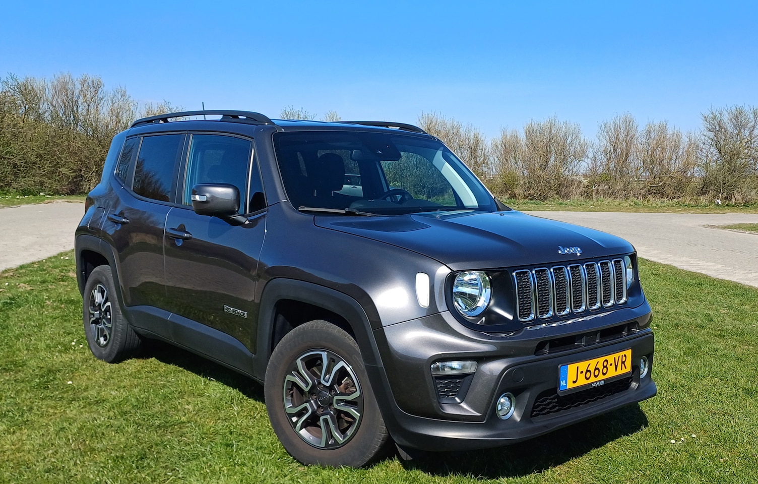 Jeep Renegade - 1.3T-e Limited - AutoWereld.nl