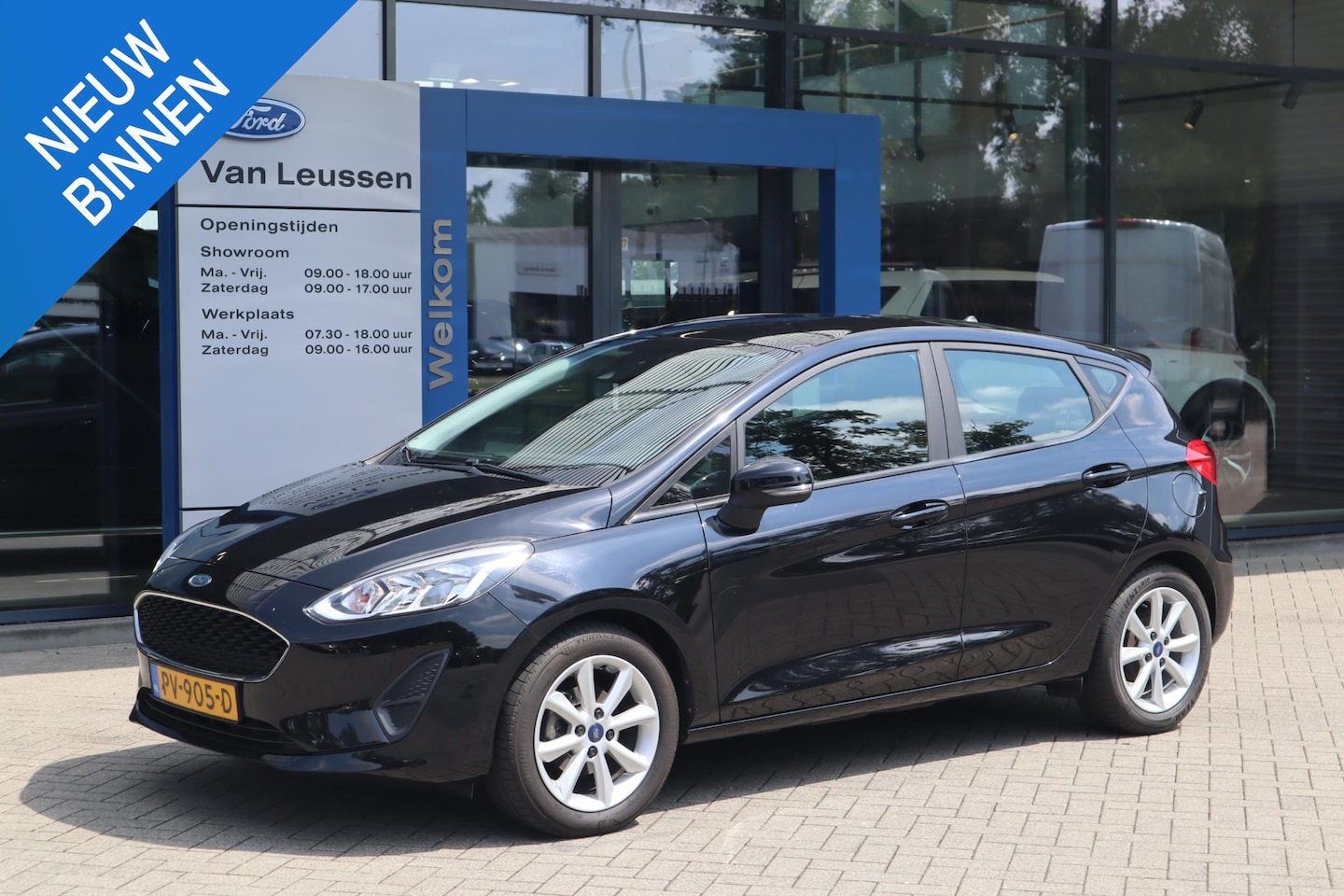 Ford Fiesta - 1.1 TREND AIRCO LM-VELGEN APPLE/ANDROID NAVI NETTE AUTO NL-AUTO - AutoWereld.nl