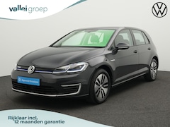 Volkswagen e-Golf - E-DITION 136 pk | Warmtepomp | Navigatie | Adaptive Cruise | 2-zone Climatronic