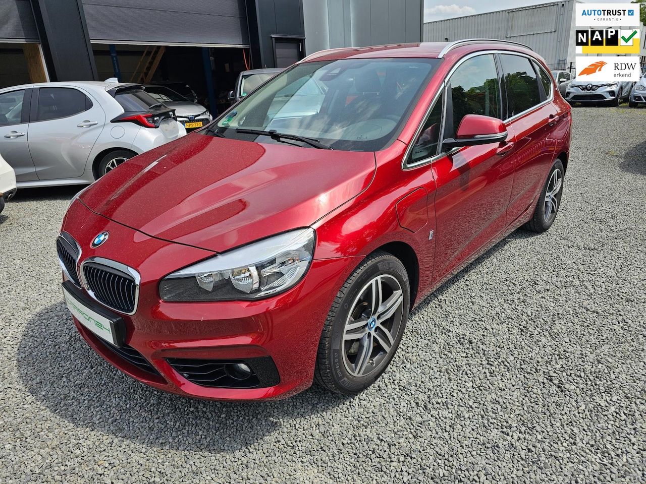 BMW 2-serie Active Tourer - 225xe iPerformance Executive | 1e Eig. | BMW ond. | Als nieuw! | - AutoWereld.nl