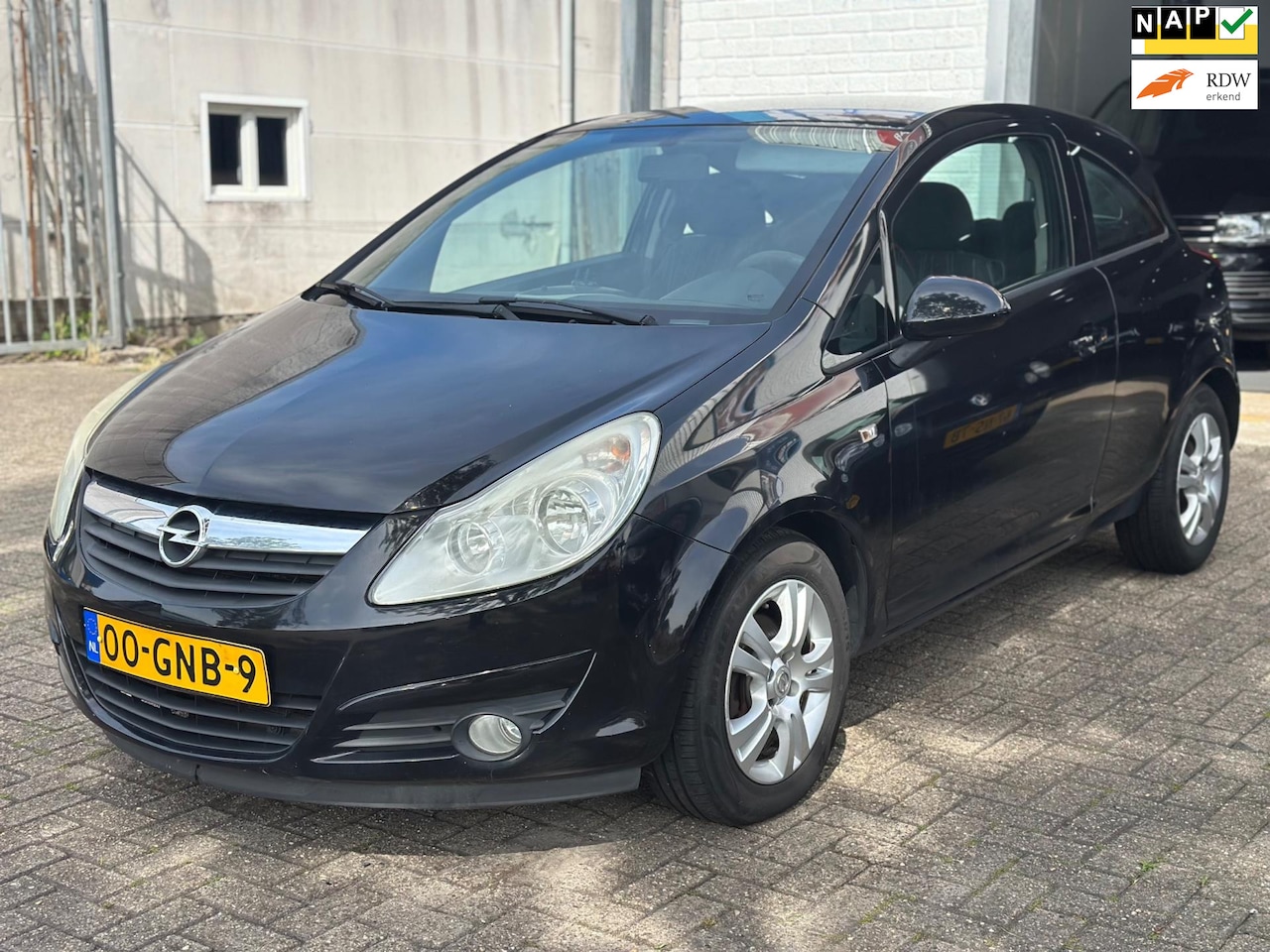 Opel Corsa - 1.4-16V Enjoy bj: 2008 Airco Cruise control EL ramen NAP - AutoWereld.nl