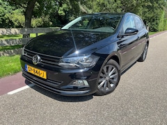 Volkswagen Polo - 1.0 TSI Comfortline Business Clima Navi