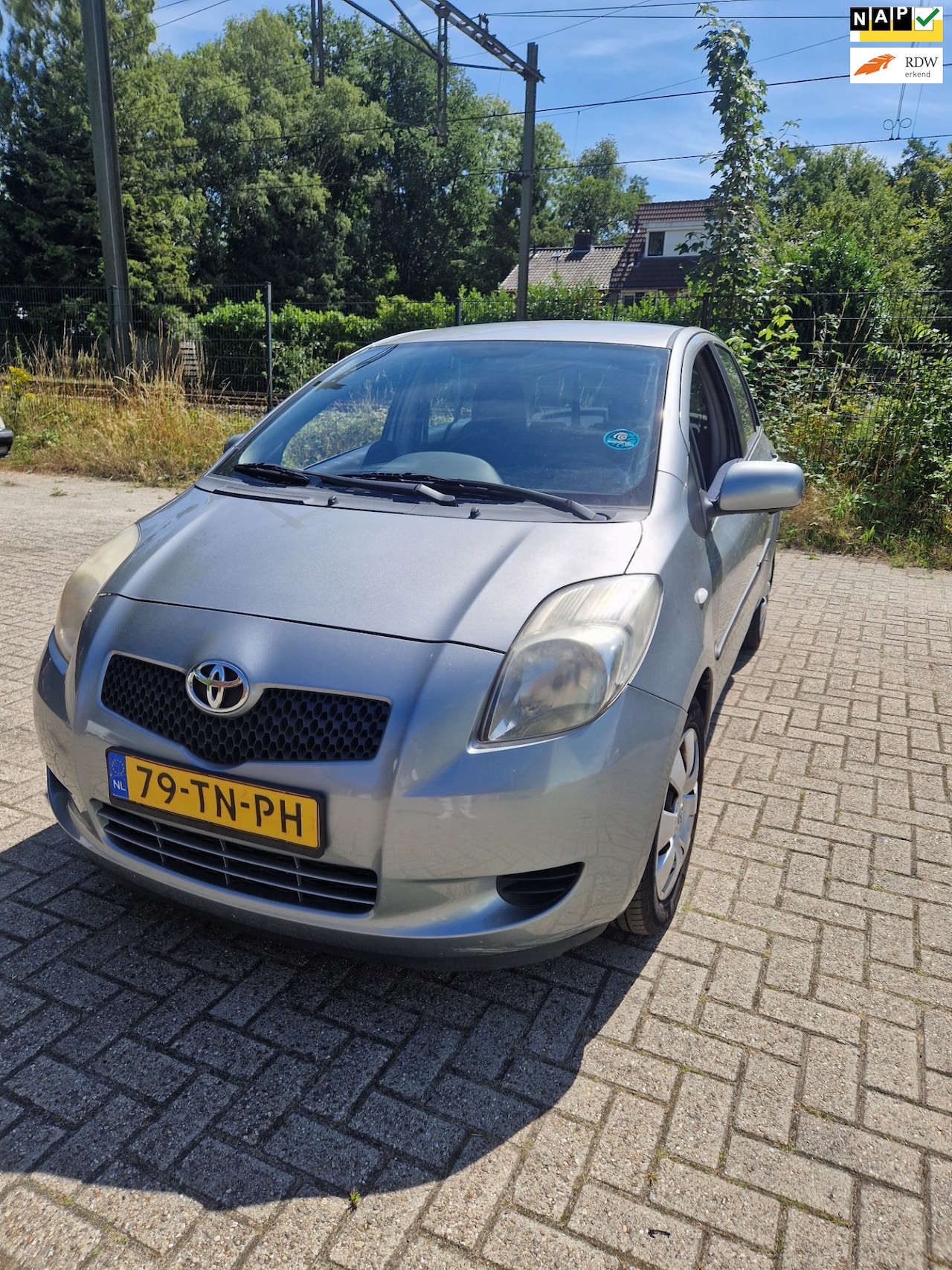 Toyota Yaris - 1.3 VVTi Sol MMT 1.3 VVTi Sol MMT - AutoWereld.nl