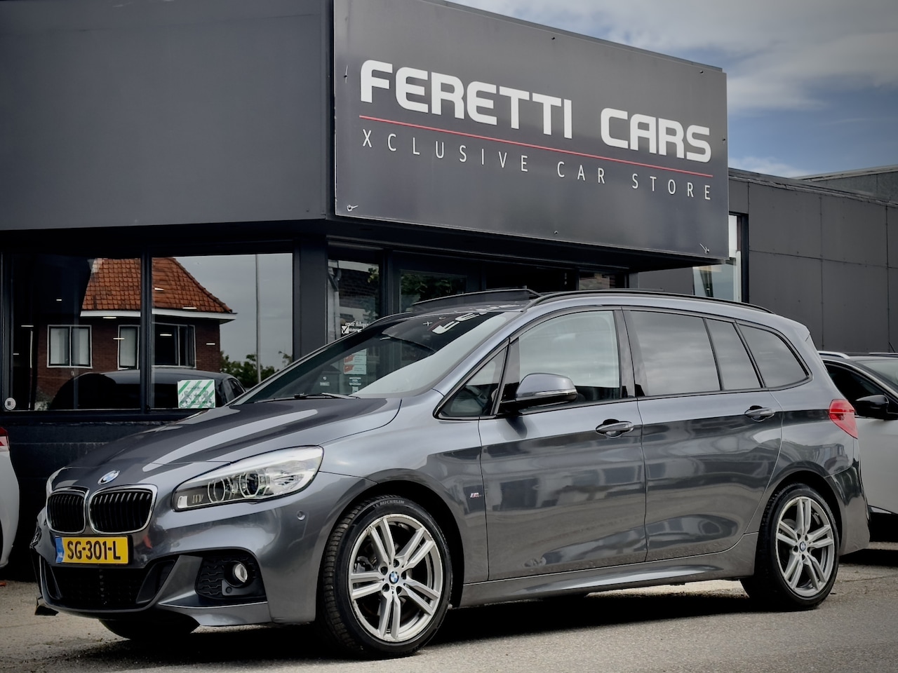 BMW 2-serie Gran Tourer - 218i AUT6B 7PERS HIGH EXECUTIVE M-PAKKET PANODAK LEDER NAVI AIRCO HEAD-UPP LED LMV PDC - AutoWereld.nl