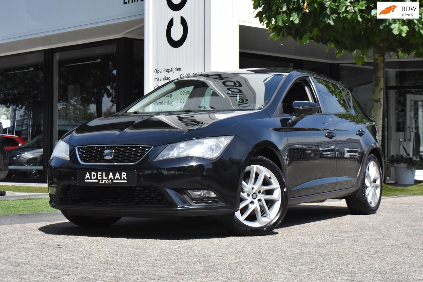 SEAT Leon - 1.2 TSI Style STOELVERWARMING, CRUISE, PDC, CLIMA - AutoWereld.nl