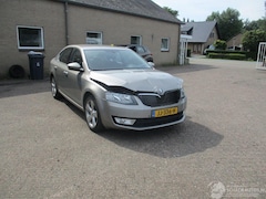 Skoda Octavia - 1.2 TSI Grt Amb Bns REST BPM 650 EURO NAP