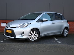 Toyota Yaris - 1.5 Full Hybrid Aspiration Apple Carplay | climate control | keyless