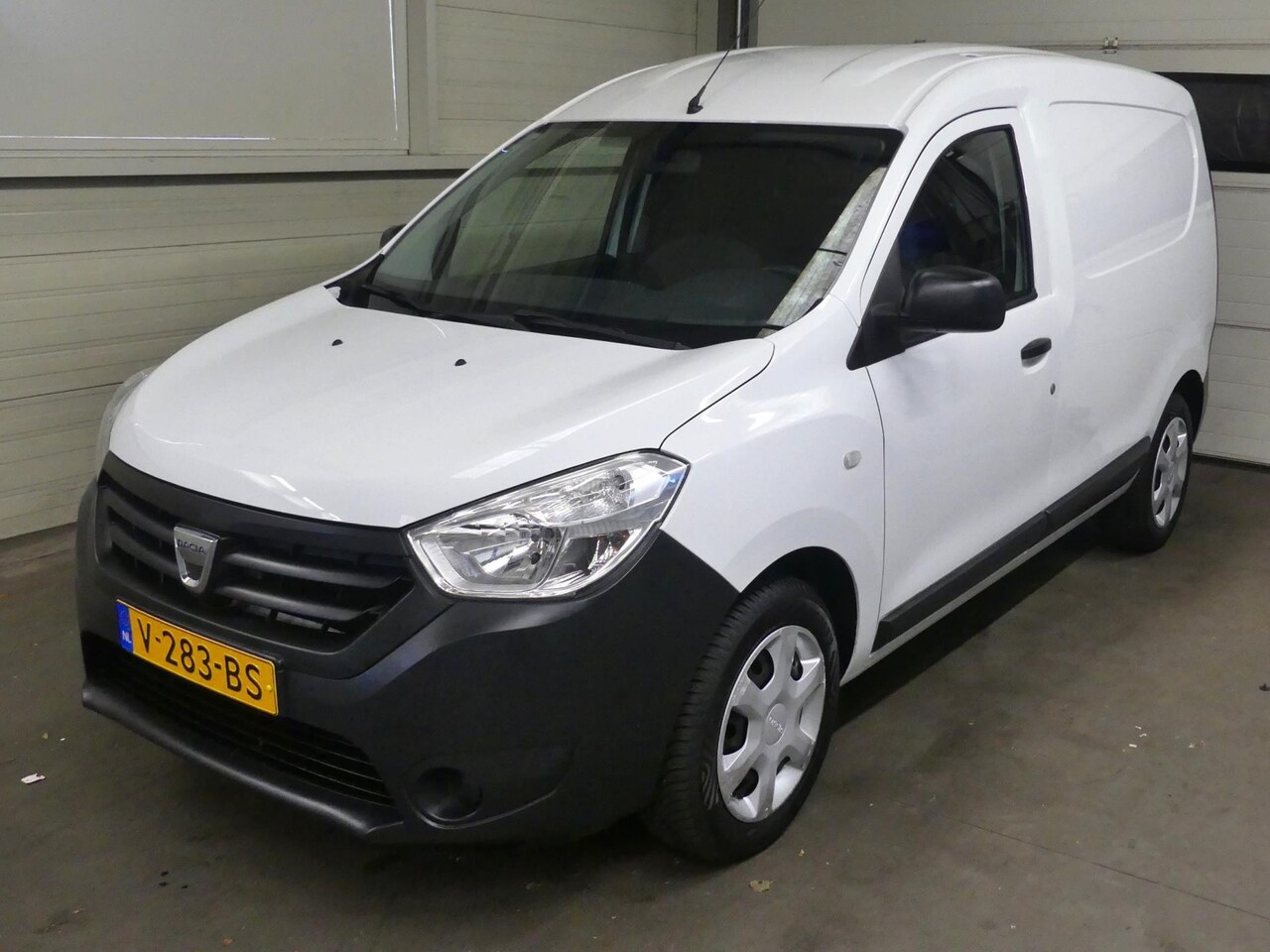 Dacia Dokker - 1.5 dCi 75 Amb - Airco - 1e eigenaar - Keurige auto! - AutoWereld.nl