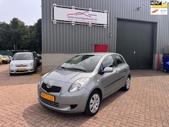 Toyota Yaris - 1.3 VVTi Sol