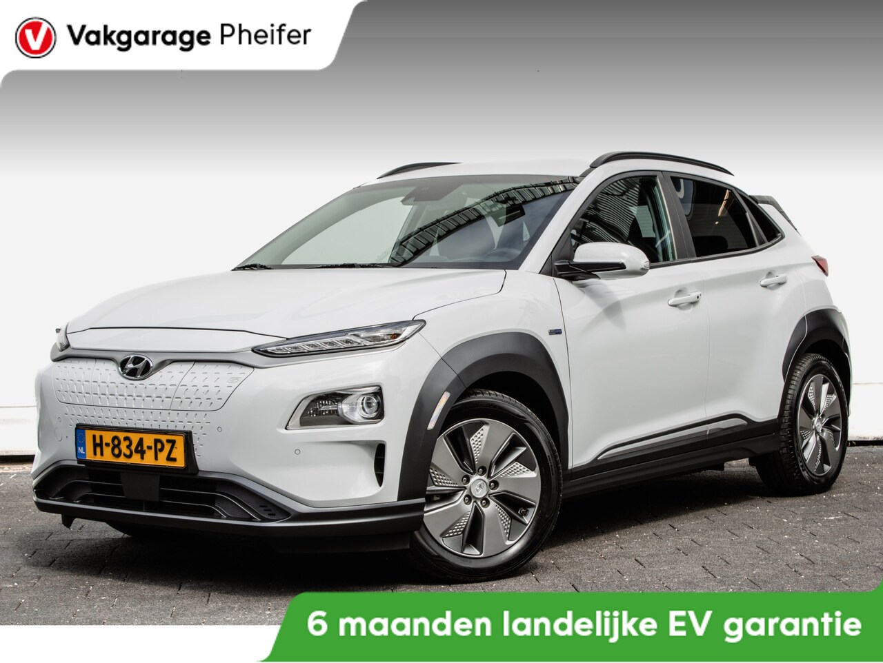 Hyundai Kona Electric - EV Premium 64 kWh 3-Fase/ Camera/ Krell audio/ Stoel-stuurverwarming/ Carplay/ Stoelventil - AutoWereld.nl