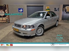 Volvo S40 - 1.8 Europa 122PK | Rijklaarprijs | Airco | Stoel verw. | Cruise | NAP