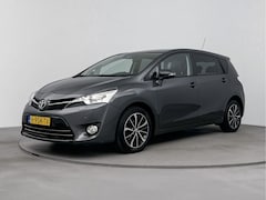 Toyota Verso - 1.8 VVT-i Executive 7p. | navigatie | parkeersensoren voor en achter | panoramadak |