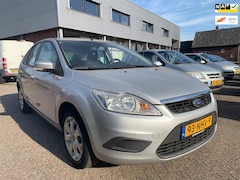 Ford Focus - 1.6 Comfort 2010 € 2950.- AIRCO , ZO MEE MET 1 JR. APK