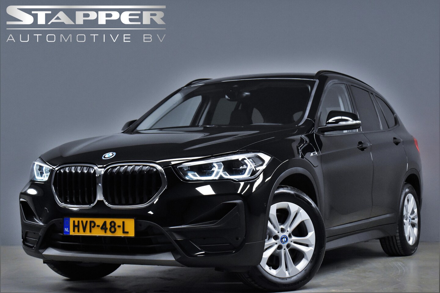 BMW X1 - xDrive25e 220pk Business Edition Plus 1e Eig. Dealer OH Navi/Led/Stoelverw./Climate/Cruise - AutoWereld.nl