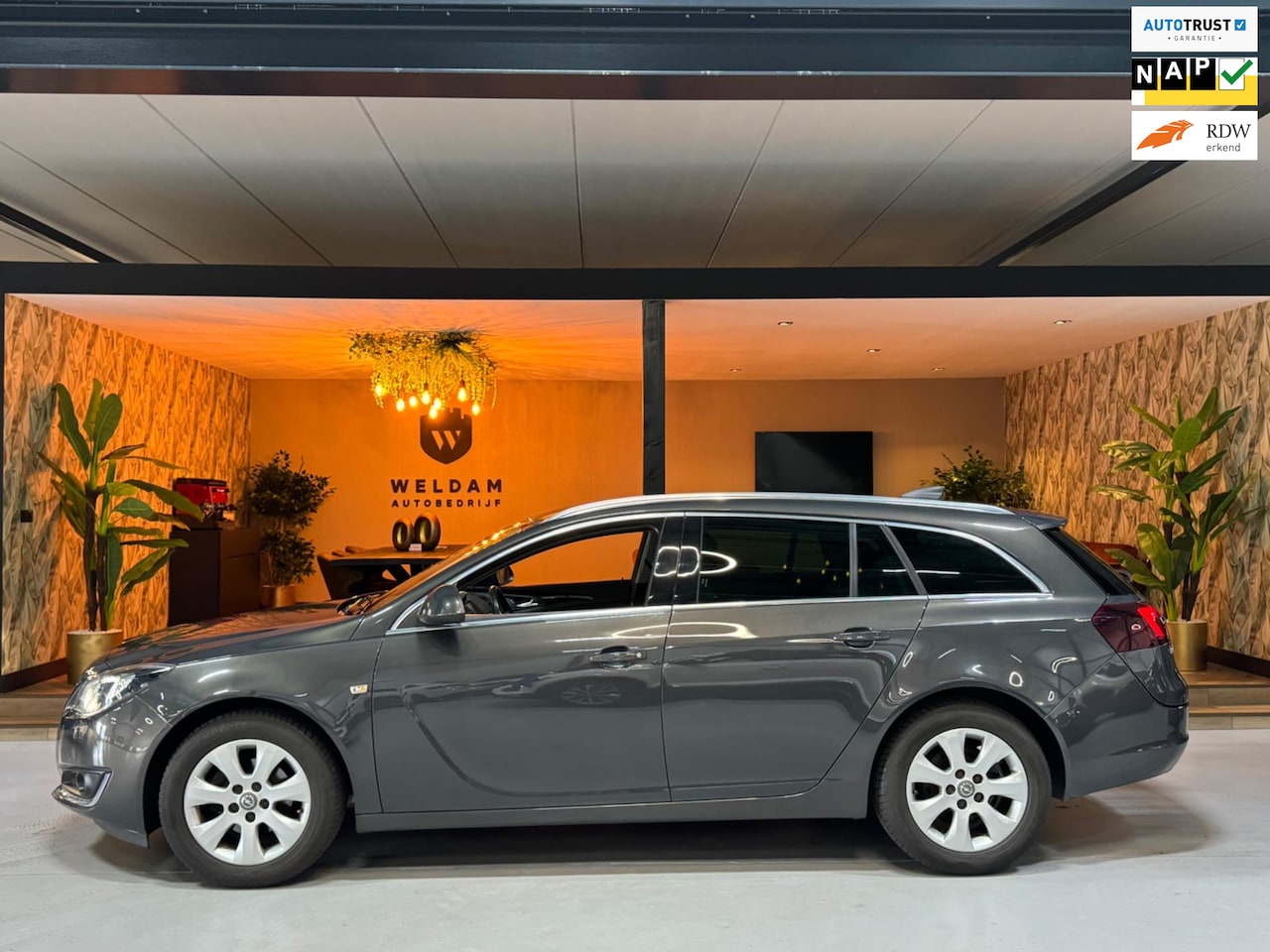 Opel Insignia Sports Tourer - 1.4 T EcoFLEX Innovation Garantie Camera StuurVW StoelVW PDC Cruise Clima Navi Led Rijklaa - AutoWereld.nl