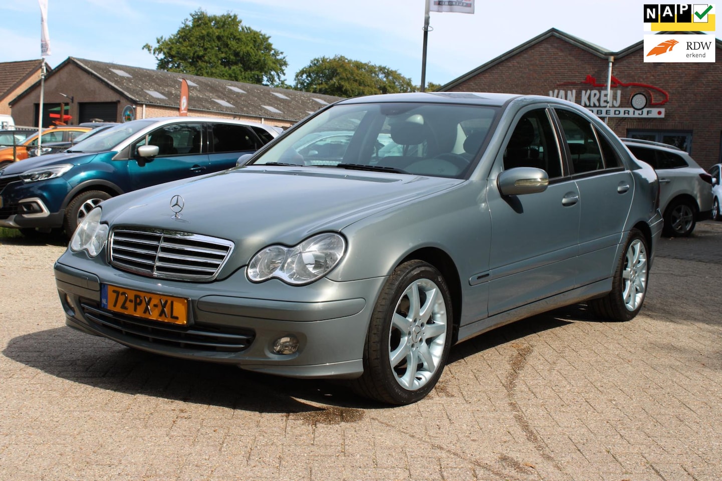 Mercedes-Benz C-klasse - 180 K. Classic Clima Cruis navi , Superconditie!! - AutoWereld.nl