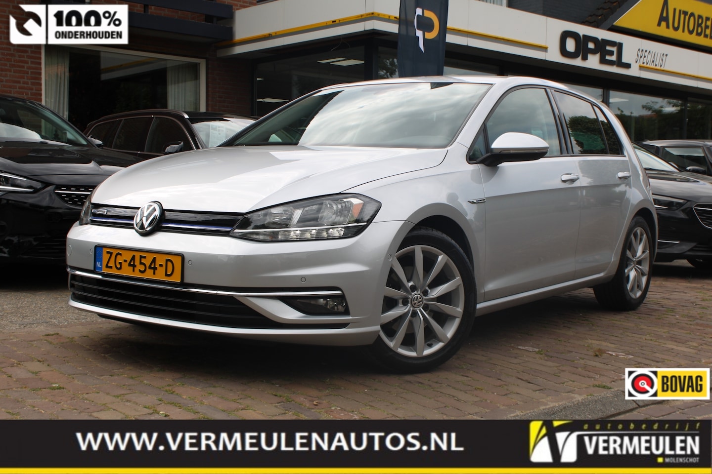 Volkswagen Golf - Vii 1.5 TSI 130PK BlueMotion Highline + 17"/ Navi/ Clima/ CarPlay/ Park-Assist/ NL auto - AutoWereld.nl