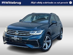 Volkswagen Tiguan - 1.4 TSI eHybrid 245PK R-Line Business+ / Zwenkbare Trekhaak / R-Line Exterieur + Interieur
