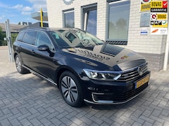 Volkswagen Passat Variant - 1.4 TSI GTE / Automaat / Carplay / Navigatie / Telefoon / PDC V+A / Add. Cruise