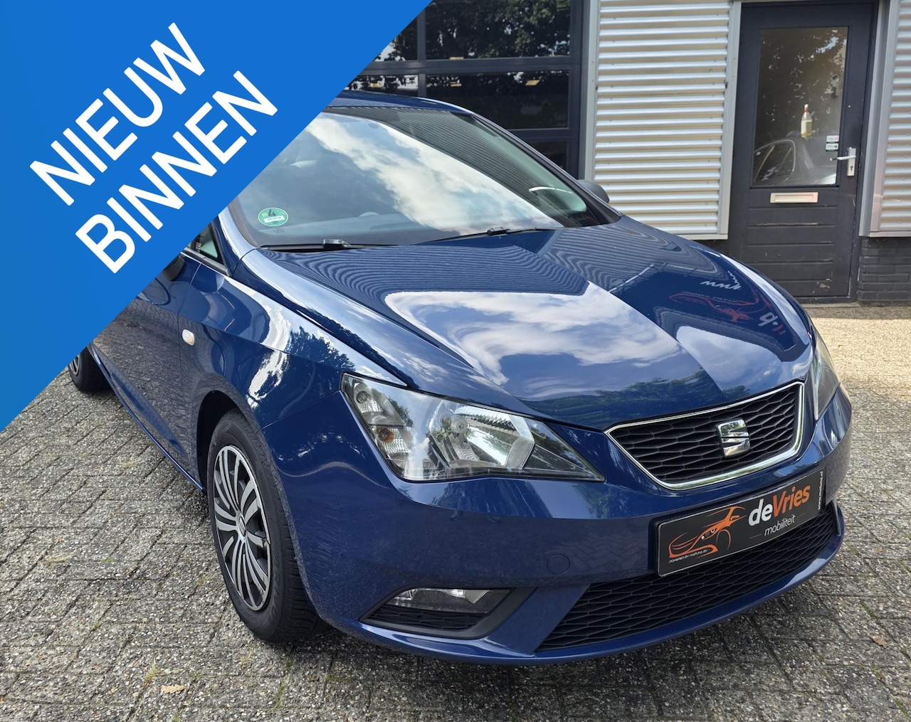 SEAT Ibiza - 1.0 MPI Reference **5DRS-BLEUTOOTH-AIRCO** - AutoWereld.nl