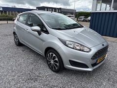 Ford Fiesta - 1.0 Champion