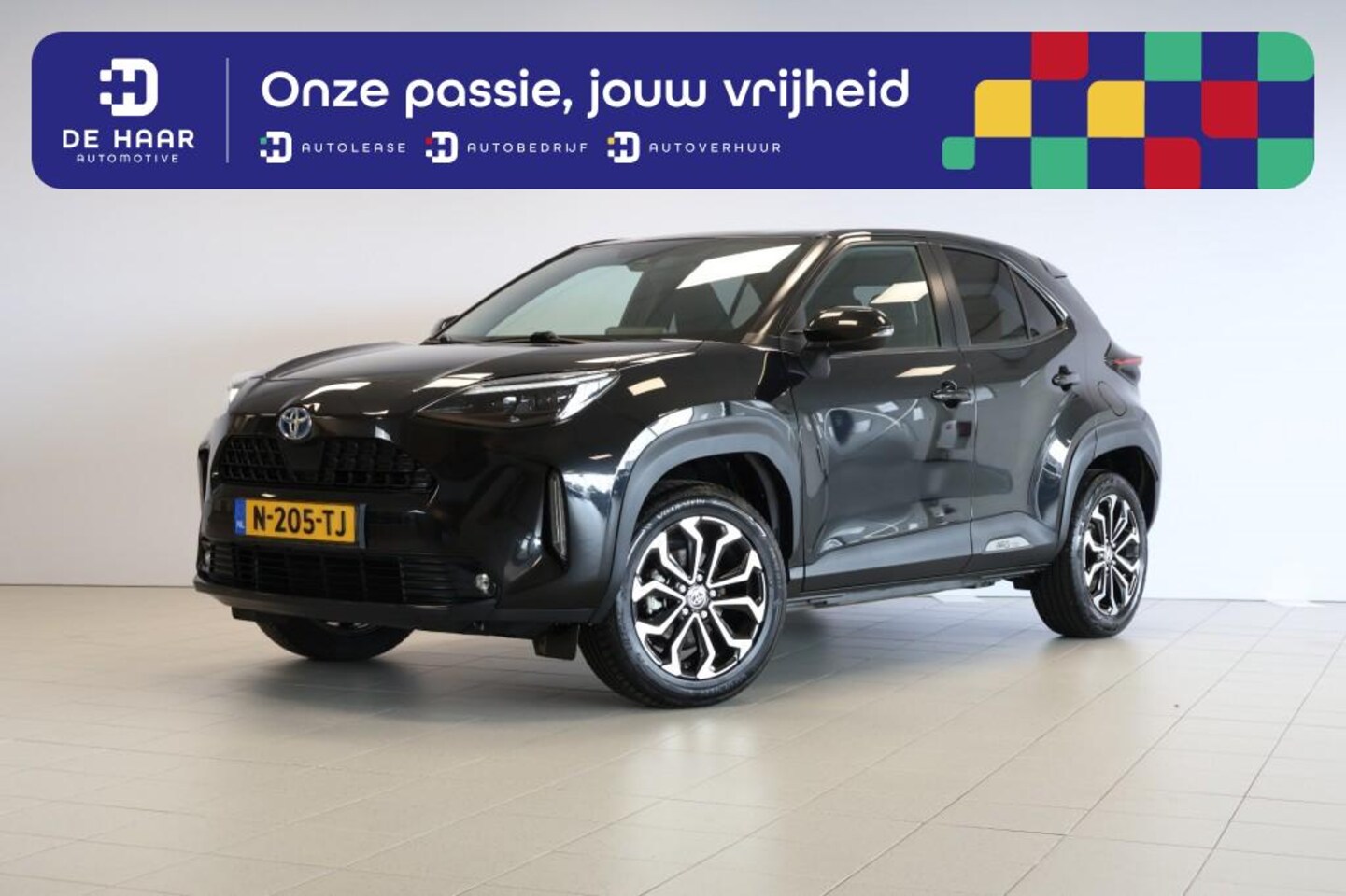 Toyota Yaris Cross - 1.5 Hybrid First Edition - NL Auto - Navigatie - CarPlay - AutoWereld.nl