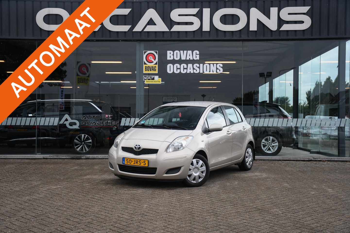 Toyota Yaris - 1.3 VVT-i Aspiration 1.3 VVTi Aspiration - AutoWereld.nl