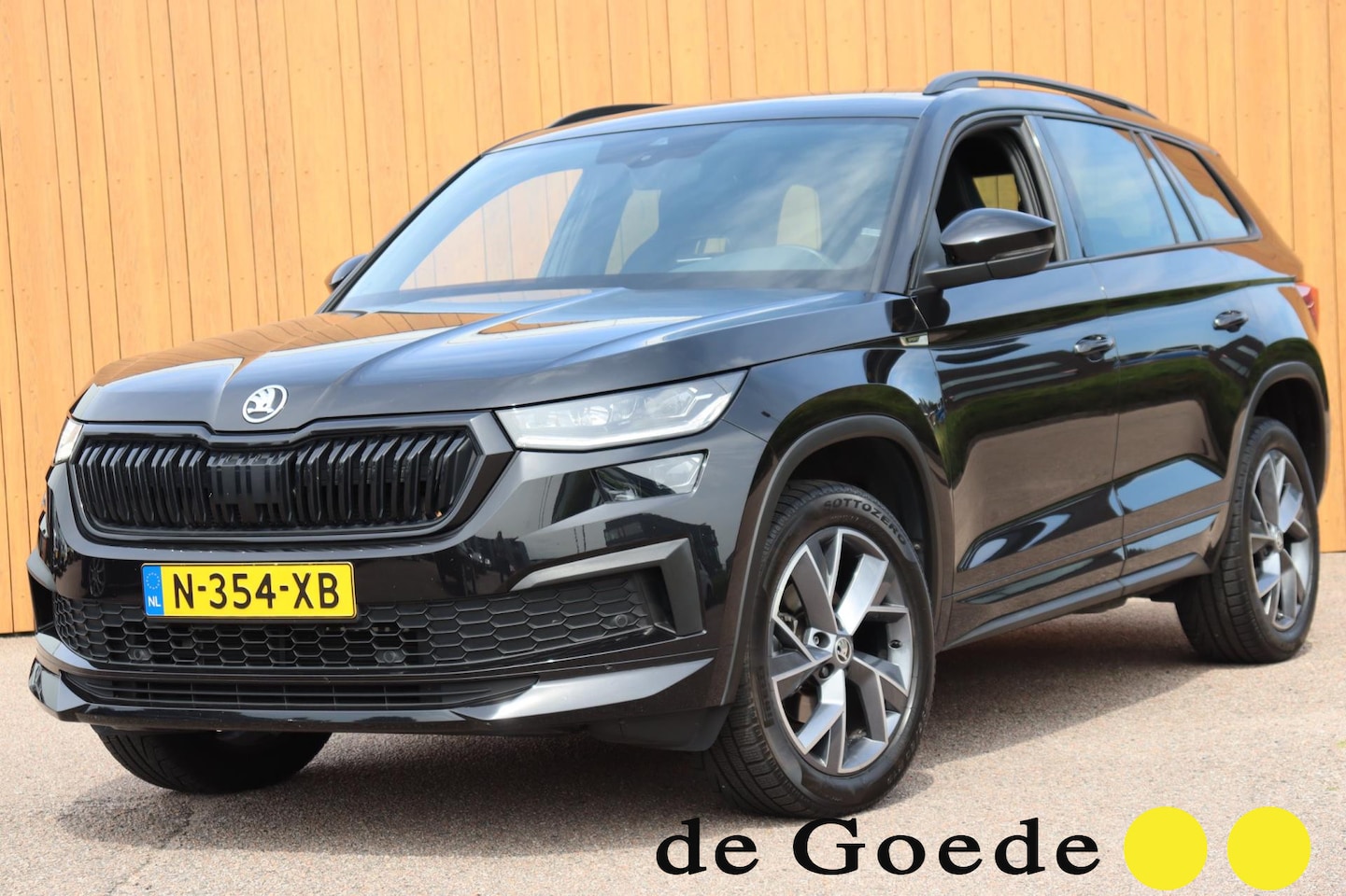 Skoda Kodiaq - 1.5 TSI Sportline Business org.NL el.klep camera stoelverw. digitaal dashb - AutoWereld.nl