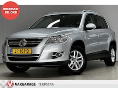 Volkswagen Tiguan - 2.0 TSI Sport&Style 4Motion/ 2200 KG TREKGEWICHT/ Automaat/ Trekhaak/ Panorama-Dak/ Camera
