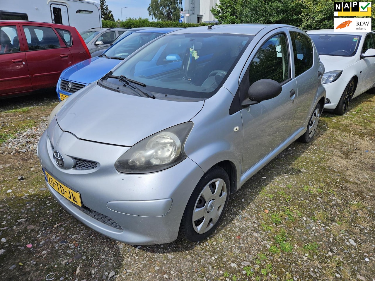 Toyota Aygo - 1.0-12V - AutoWereld.nl