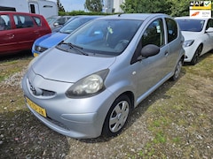 Toyota Aygo - 1.0-12V