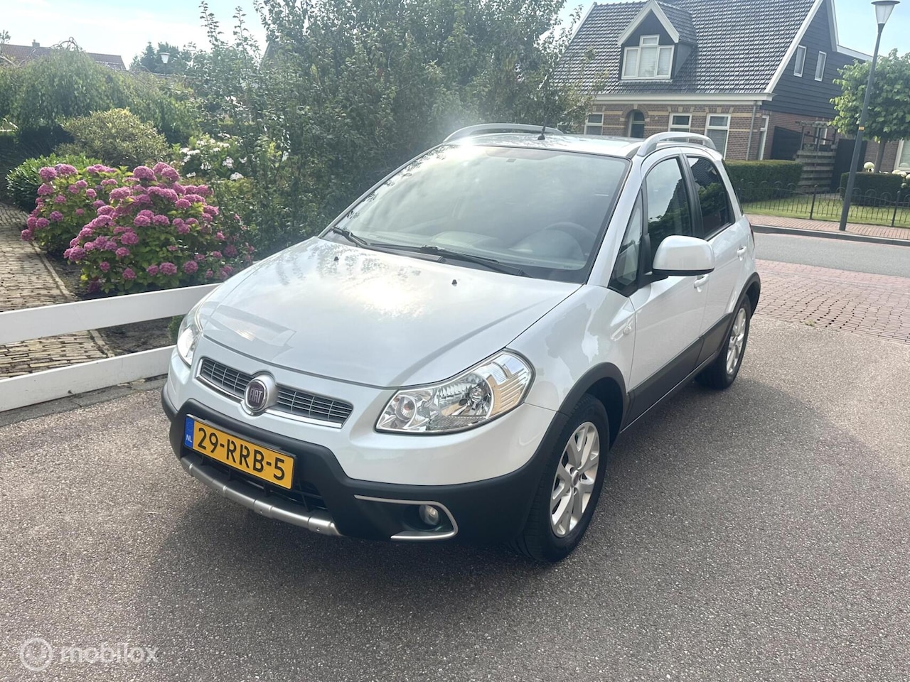 Fiat Sedici - 1.6-16V Emotion AIRCO CLIMATE CONTROLE ELEKTRISCH PAKKET PARELMOERLAK NETTE AUTO!! - AutoWereld.nl