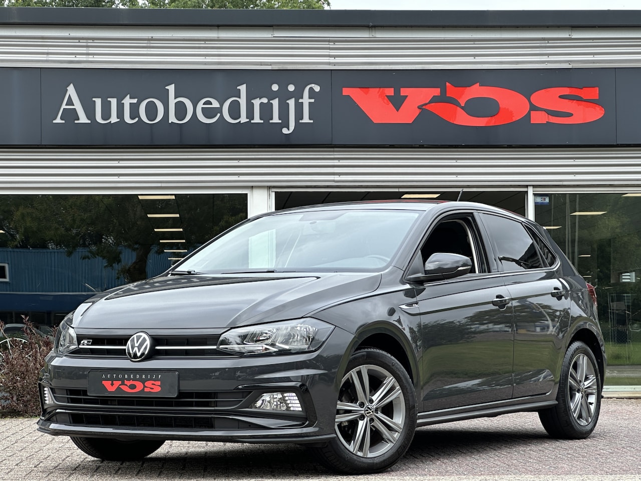 Volkswagen Polo - 1.0 TSI R-Line Edition | CarPlay | Camera | ACC | 1e eigenaar - AutoWereld.nl