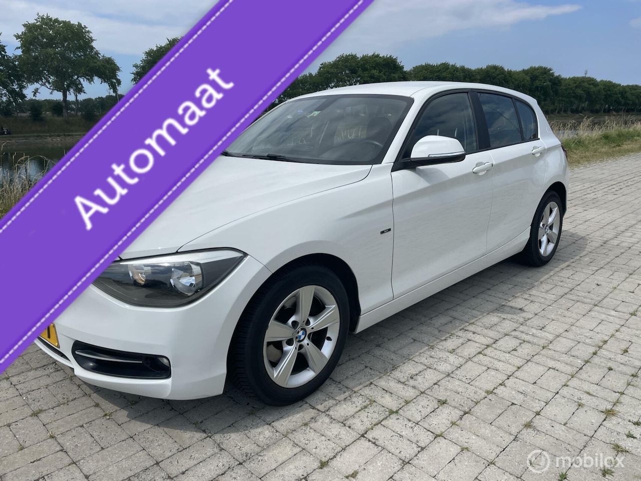 BMW 1-serie - 118i Business 118i Business+ - AutoWereld.nl