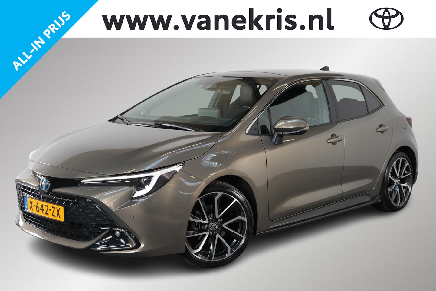 Toyota Corolla - Hybrid 140 Executive, Schuifdak, Trekhaak - AutoWereld.nl