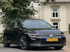 Volkswagen Golf - 1.5 eTSI Style