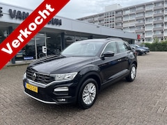Volkswagen T-Roc - 1.0 TSI Style Lmv Pdc Cruise Bluetooth Nap