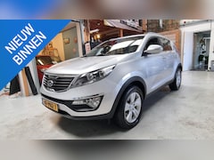 Kia Sportage - 2.0 X-ecutive Plus Pack Navi, Clima, half leder, trekhaak, bluetooth