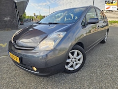 Toyota Prius - 1.5 VVT-i Tech Edition GARANTIE