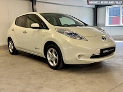 Nissan LEAF - Base 24 kWh (Clima / Camera / Cruise / NAP)