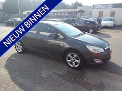 Opel Astra - 1.4 Edition