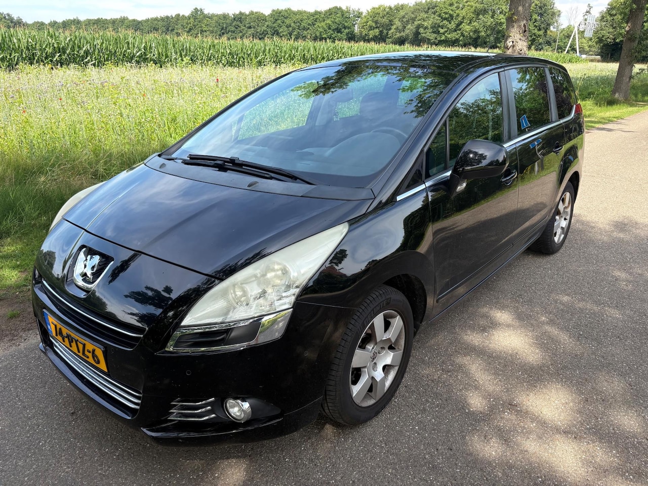 Peugeot 5008 - 1.6 THP ST 7p. Airco/APK/Panoramadak/Elektr ramen - AutoWereld.nl