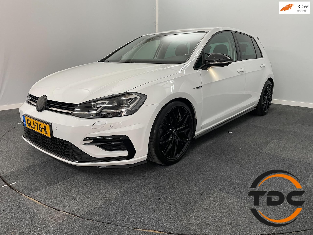 Volkswagen Golf - 1.5 TSI R-line SPORTUITLAAT NAVI ADAP-CRUISE CLIMA - AutoWereld.nl