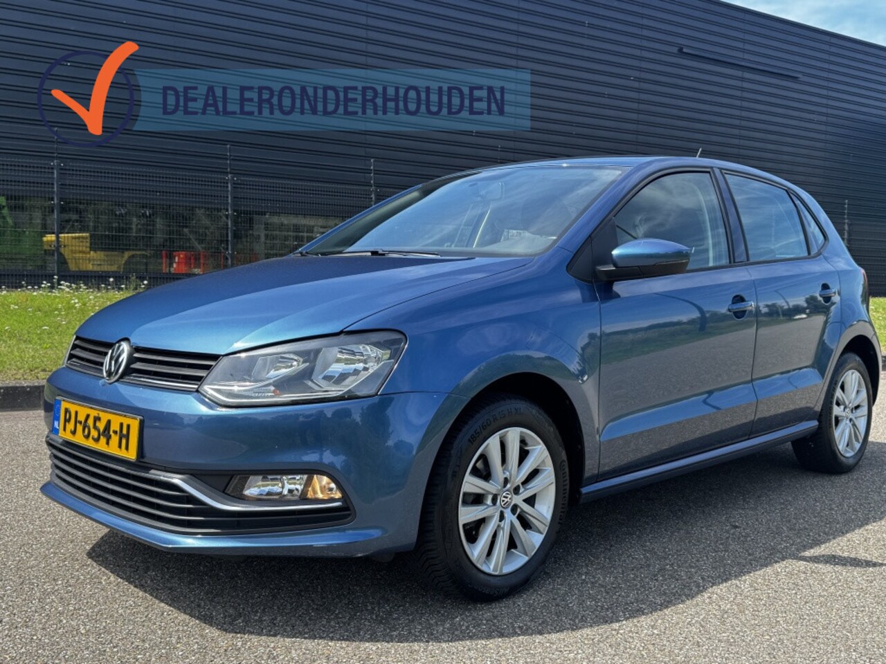 Volkswagen Polo - 1.2 TSI II 4x All-Season II Trkhaak II - AutoWereld.nl