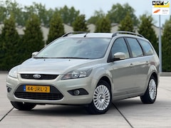 Ford Focus Wagon - 1.8 Titanium Flexi Fuel | Navigatie | Parkeersensoren | Trekhaak | Bluethooth | Cruise Con